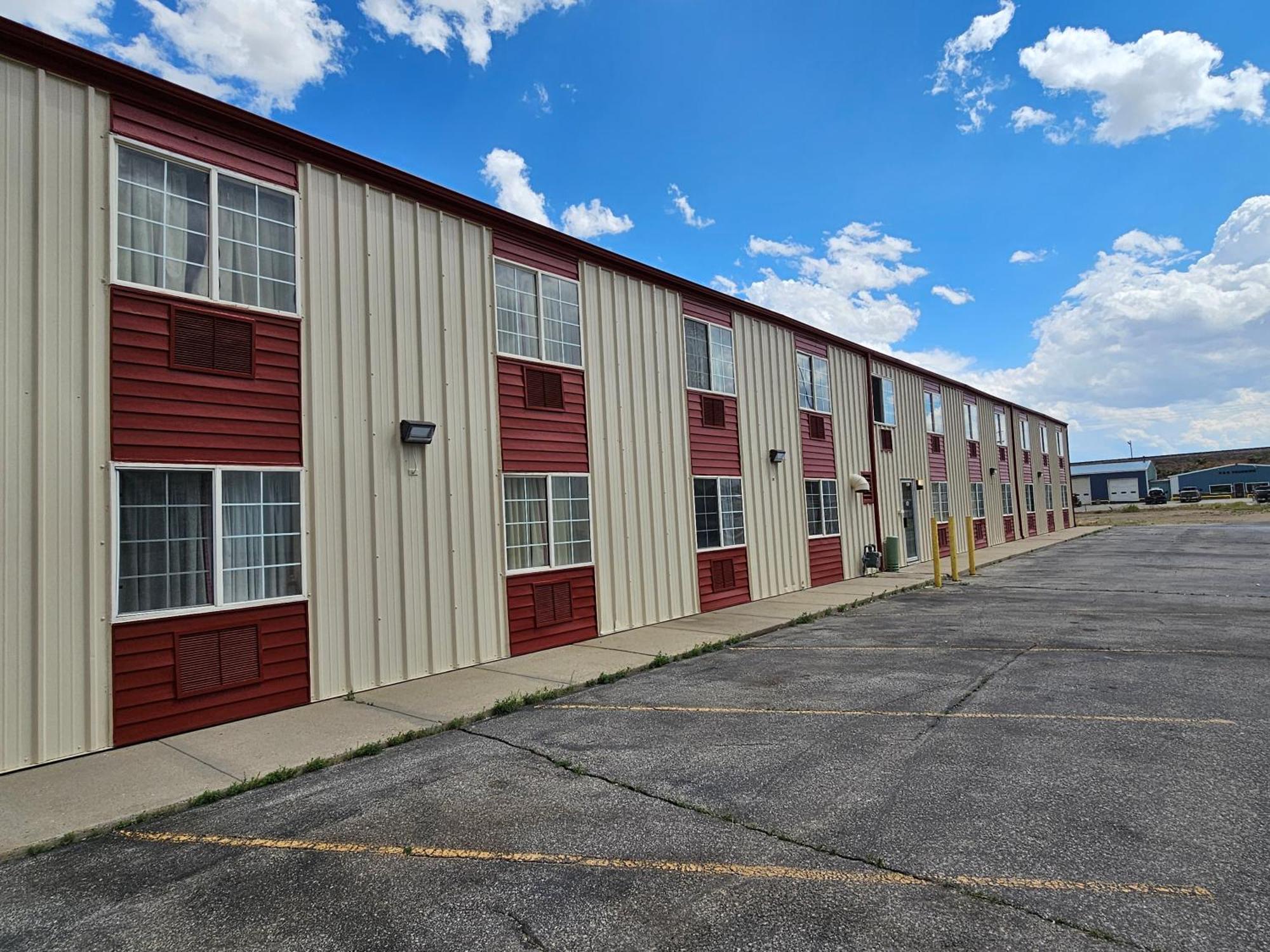 1St Choice Inn Of Rawlins Bagian luar foto