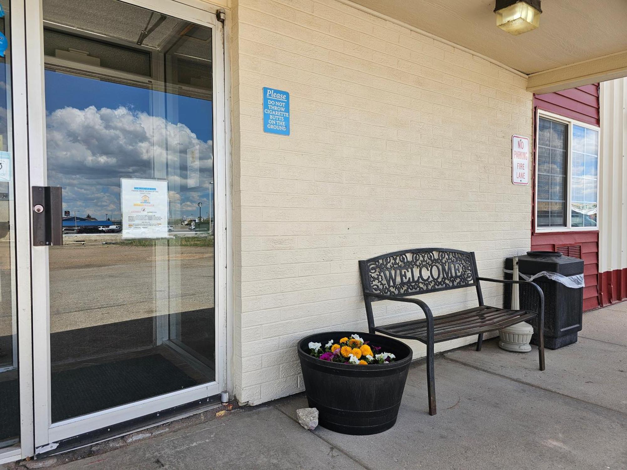 1St Choice Inn Of Rawlins Bagian luar foto